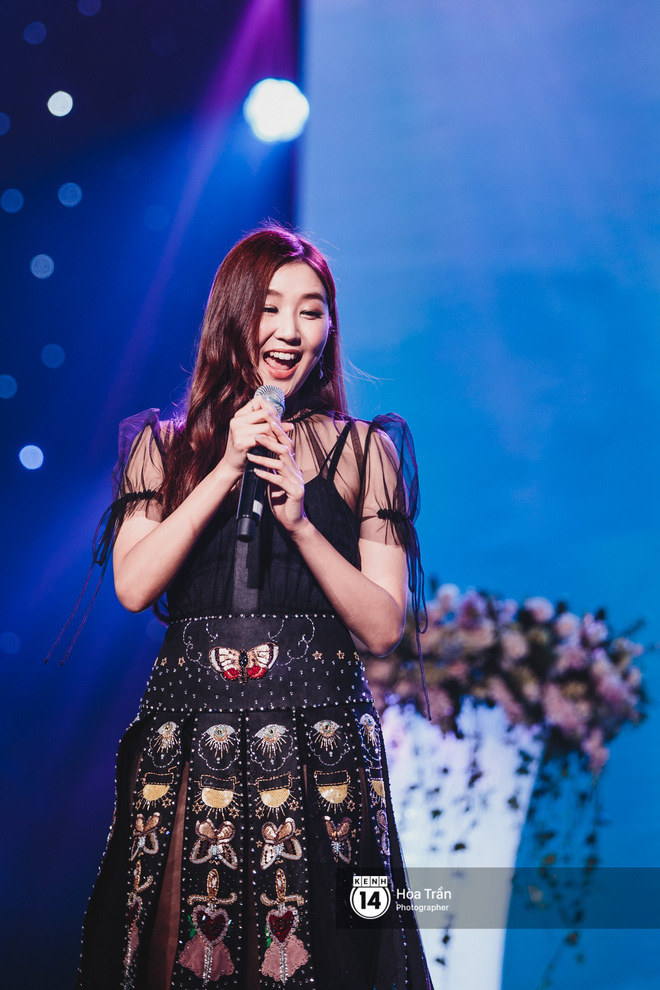 Soobin - Jiyeon song ca tình bể bình, iKON quẩy cùng nón lá, dàn sao Việt - Hàn bùng nổ đêm nhạc cuối năm - Ảnh 17.