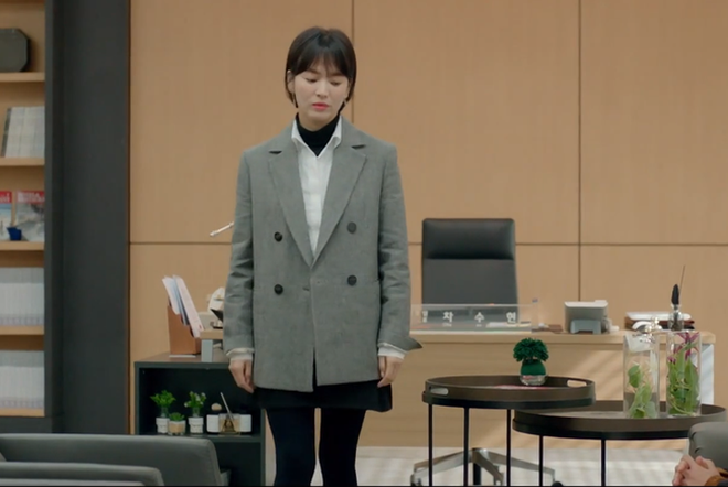 Với 4 tips diện đồ ai cũng học được, Song Hye Kyo vừa hóa nữ thần công sở vừa "cưa đổ" trai trẻ trong Encounter - Ảnh 8.
