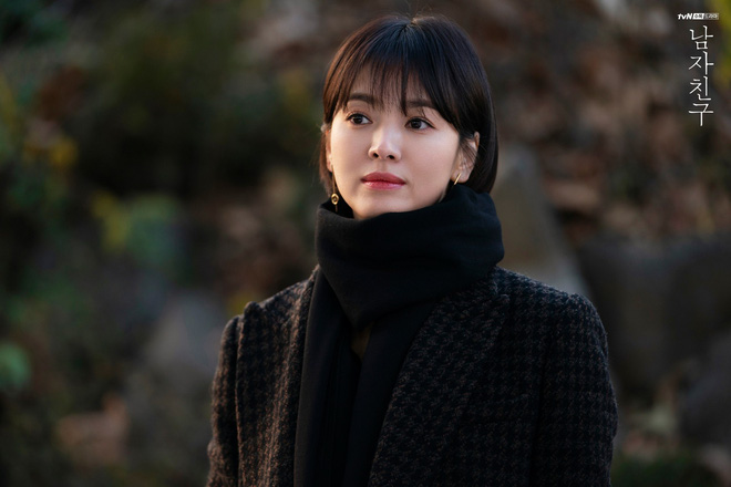 Với 4 tips diện đồ ai cũng học được, Song Hye Kyo vừa hóa nữ thần công sở vừa "cưa đổ" trai trẻ trong Encounter - Ảnh 15.